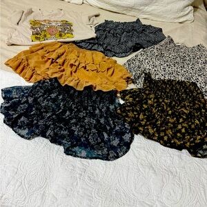 Barely worn altar’d state size small lot